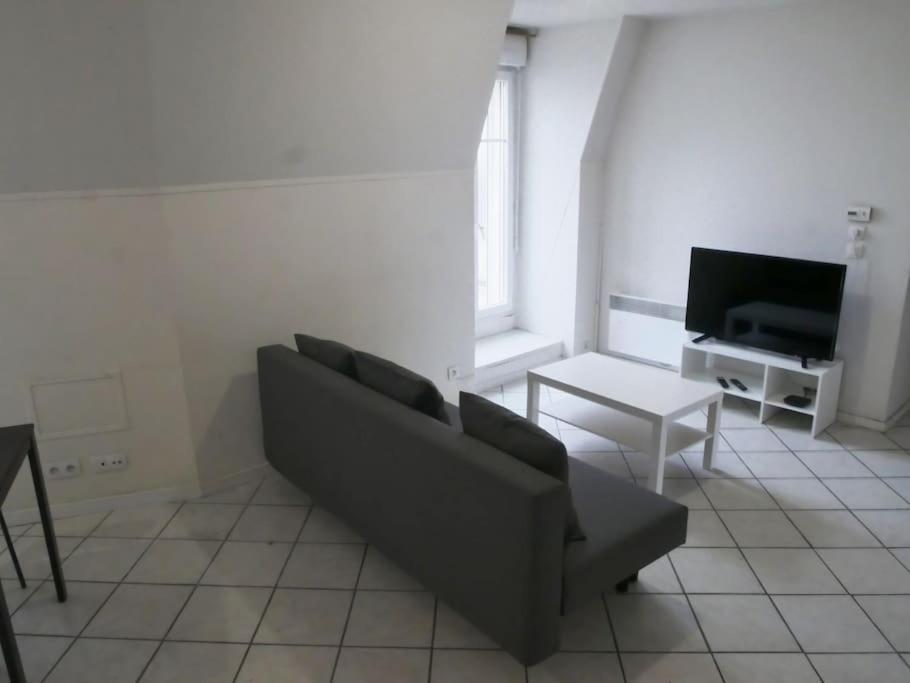 Drancy : 4 Pieces En Centre Ville + Parking Exterior photo